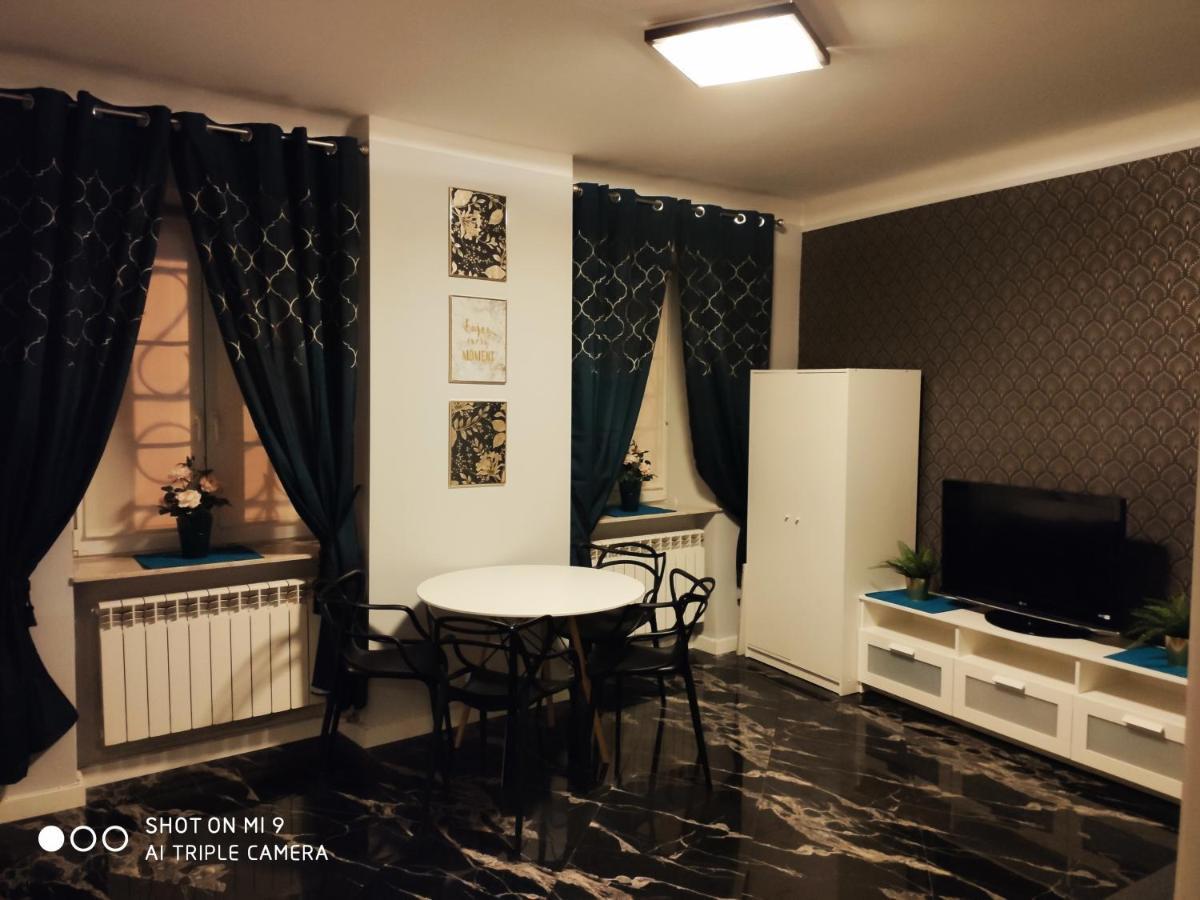 Nina Apartament *